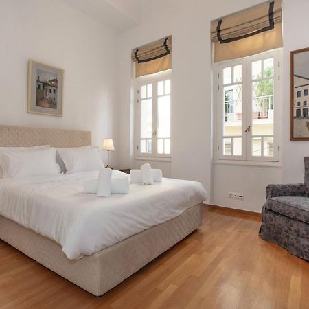 Neoclassical Apartment Close To Syntagma-Plaka By Ghh Афины Экстерьер фото