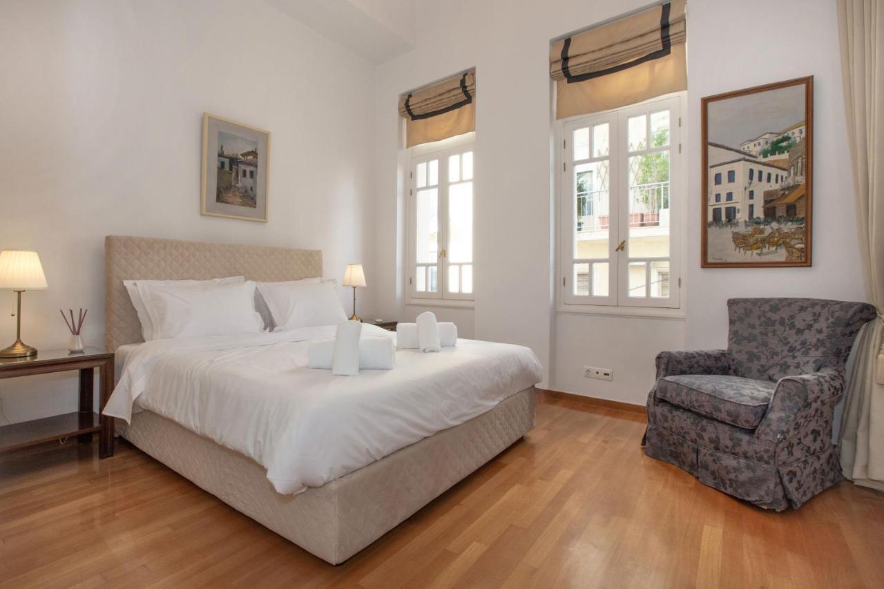 Neoclassical Apartment Close To Syntagma-Plaka By Ghh Афины Экстерьер фото